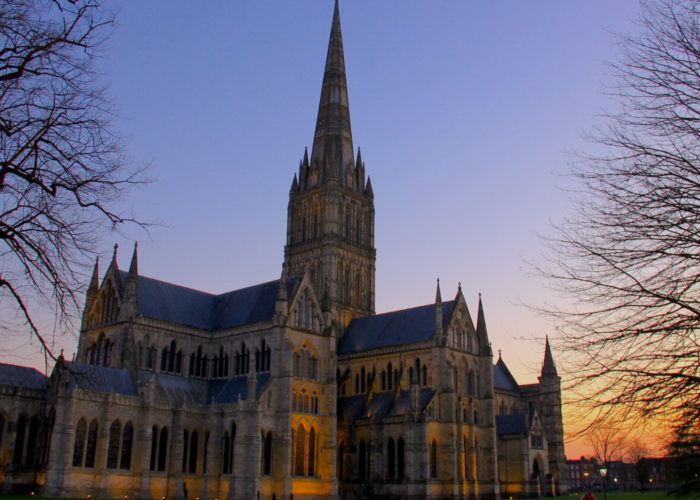 salisbury cathedral private tour guide from london