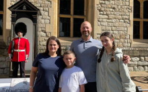 tower of London private tour guide for families kids